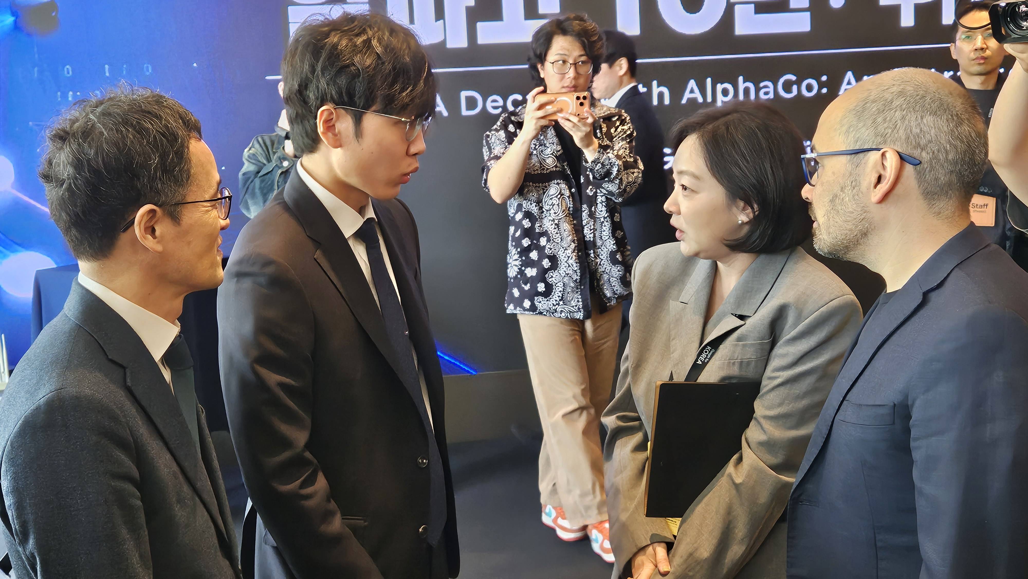 【4月29日赛事】LG杯预选 韩国最强棋士战 晋城杯预选 日本女流赛
