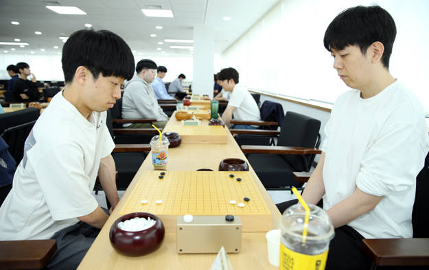 【4月29日赛事】LG杯预选 韩国最强棋士战 晋城杯预选 日本女流赛