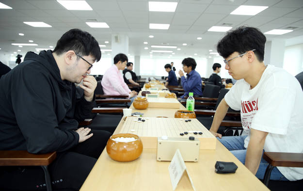 【4月29日赛事】LG杯预选 韩国最强棋士战 晋城杯预选 日本女流赛